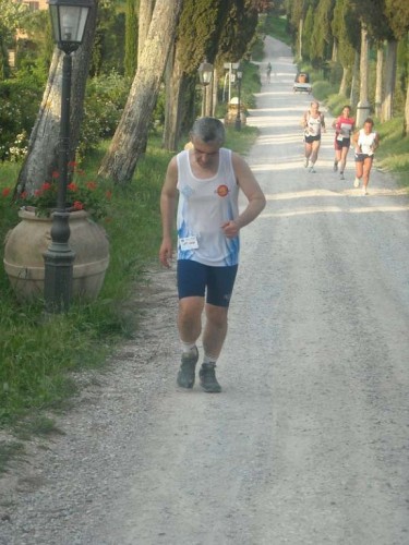 2a_Ecopasseggiata_delle_Crete_Senesi_Arbia_9_maggio_2009_513.JPG